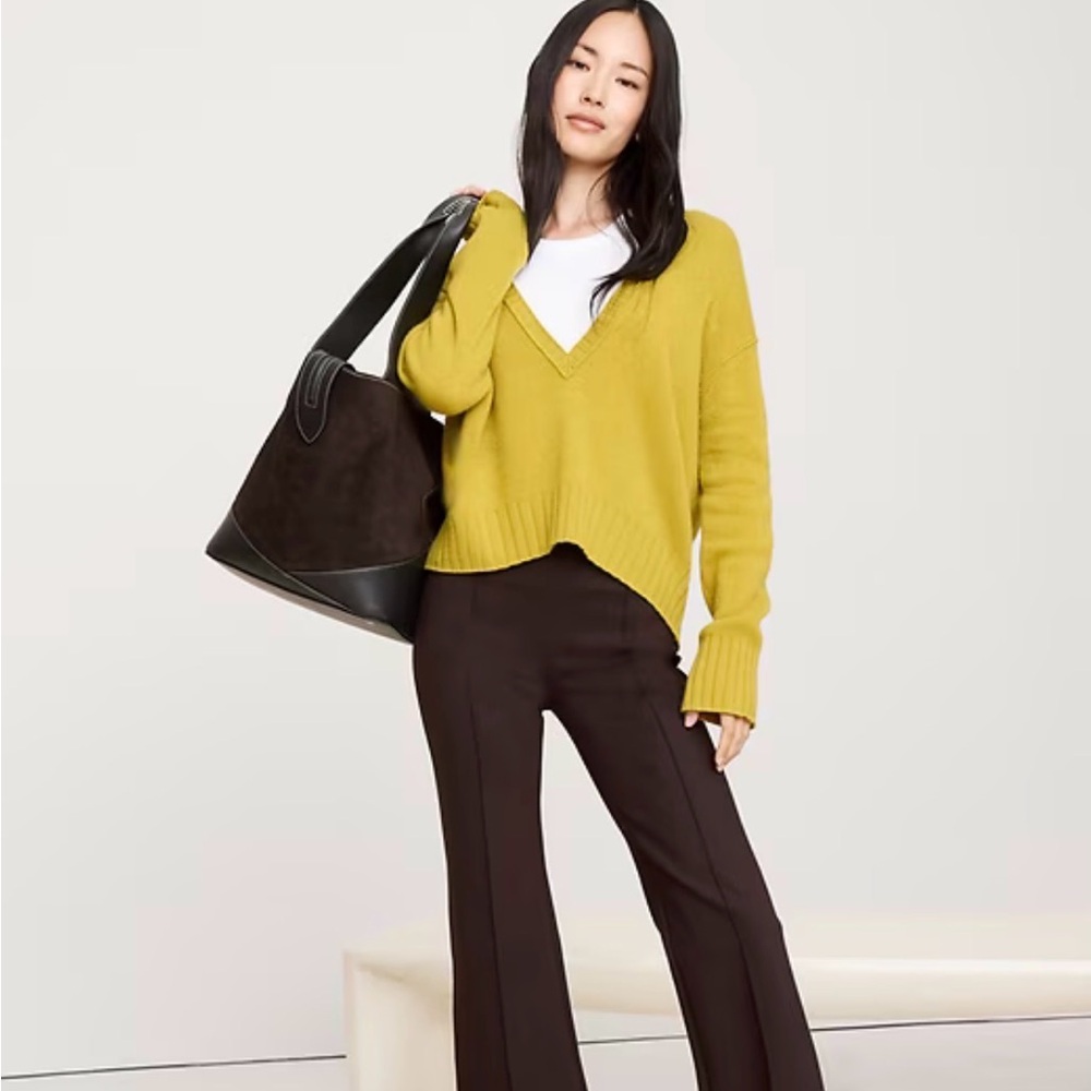 Banana Republic Ponte Flare